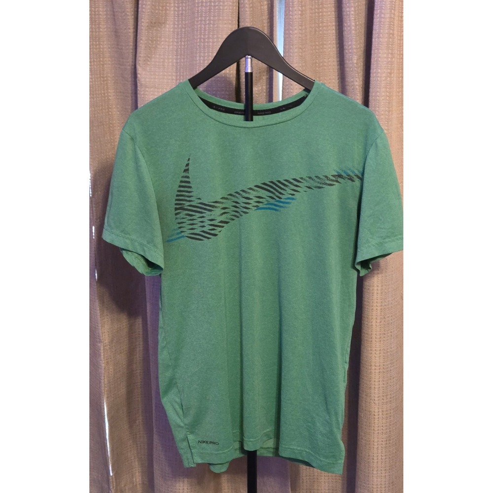 Nike Dri-Fit Standard Fit Graphic‎ T-Shirt Men's Size Small Green